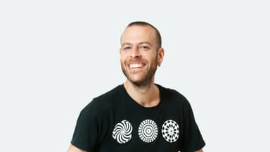 רוקדים הולכים